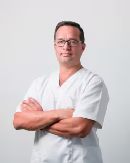 Dr Paweł Wójcik